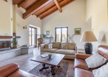 Soggiorno - Villa Via Roncaccio
 
4, Laveno-Mombello - foto 11