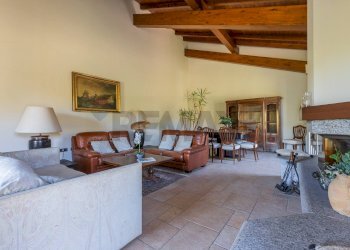Soggiorno - Villa Via Roncaccio
 
4, Laveno-Mombello - foto 12