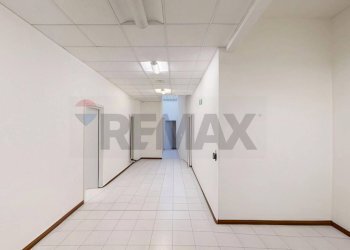 Hall / corridoio - Office Via Longhin
103, Padova - photo 4