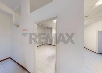 Hall / corridoio - Office Via Longhin
103, Padova - photo 6