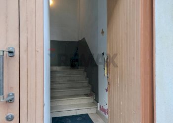 Scale - Apartment Chiaramonte Gulfi - photo 24