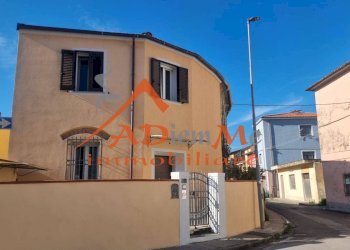 Foto 1 - Casa indipendente Viale IV novembre, Cascina - foto 1