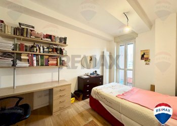 Camera / camera da letto - Three-room apartment Milano - photo 17