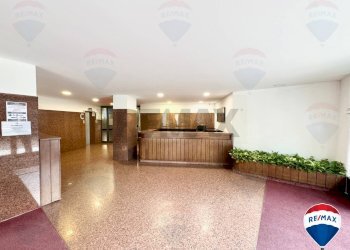 Ricezione / Lobby - Three-room apartment Milano - photo 27