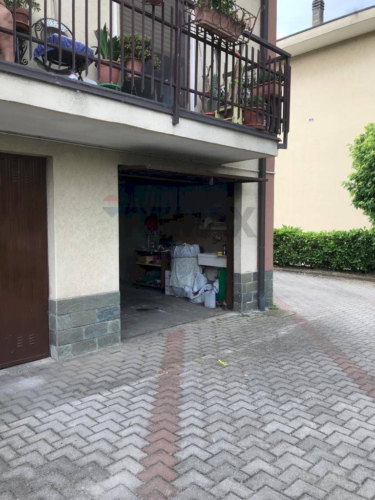 Edificio all\'aperto - Box Via Dei Fiori
 
6, Lacchiarella - foto 3