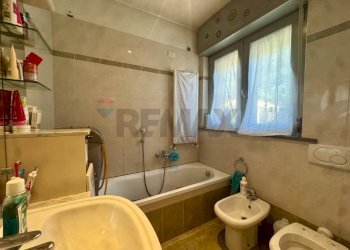 Bagno - Two-room apartment via achille grandi
65, Pieve Emanuele - photo 10