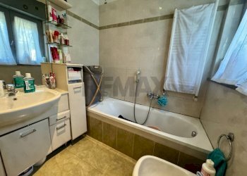 Bagno - Two-room apartment via achille grandi
65, Pieve Emanuele - photo 11