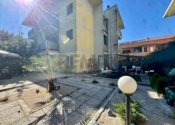 Edificio all\'aperto - Two-room apartment via achille grandi
65, Pieve Emanuele - photo 18