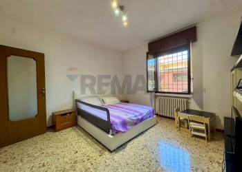 Camera / camera da letto - Trilocale via privata gorizia
 
11, Lacchiarella - foto 7