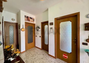 Hall / corridoio - Trilocale via privata gorizia
 
11, Lacchiarella - foto 15