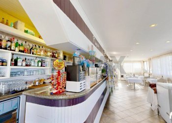 Cucina - Commercial Premises via XX settembre
 
153, Ospedaletti - photo 42