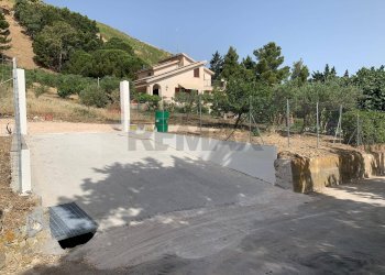 Casa all\'aperto - Terreno agricolo Contrada Luziano, Buseto Palizzolo - foto 1