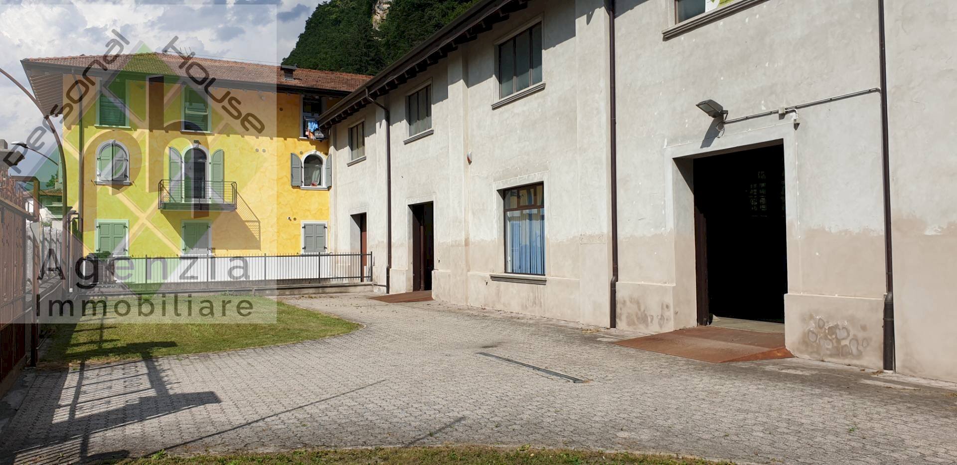 Foto 2 - Stabile - Palazzo VIA VECCHIA
 
47, Pieve di Bono-Prezzo - foto 2