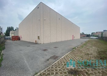 Foto 4 - Capannone Via Virgilio
 
6, Giussano - foto 4