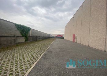 Foto 5 - Capannone Via Virgilio
 
6, Giussano - foto 5