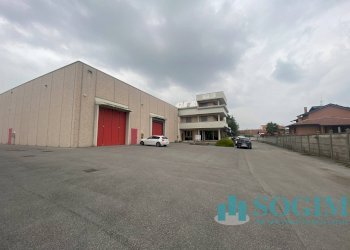 Foto 8 - Capannone Via Virgilio
 
6, Giussano - foto 8