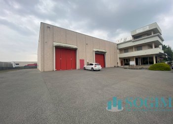 Foto 16 - Capannone Via Virgilio
 
6, Giussano - foto 16