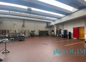 Foto 28 - Capannone Via Virgilio
 
6, Giussano - foto 28