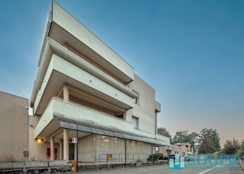 Foto 50 - Capannone Via Virgilio
 
6, Giussano - foto 50