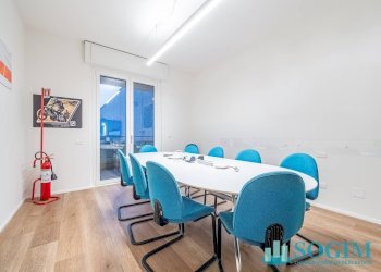 Foto 75 - Capannone Via Virgilio
 
6, Giussano - foto 75