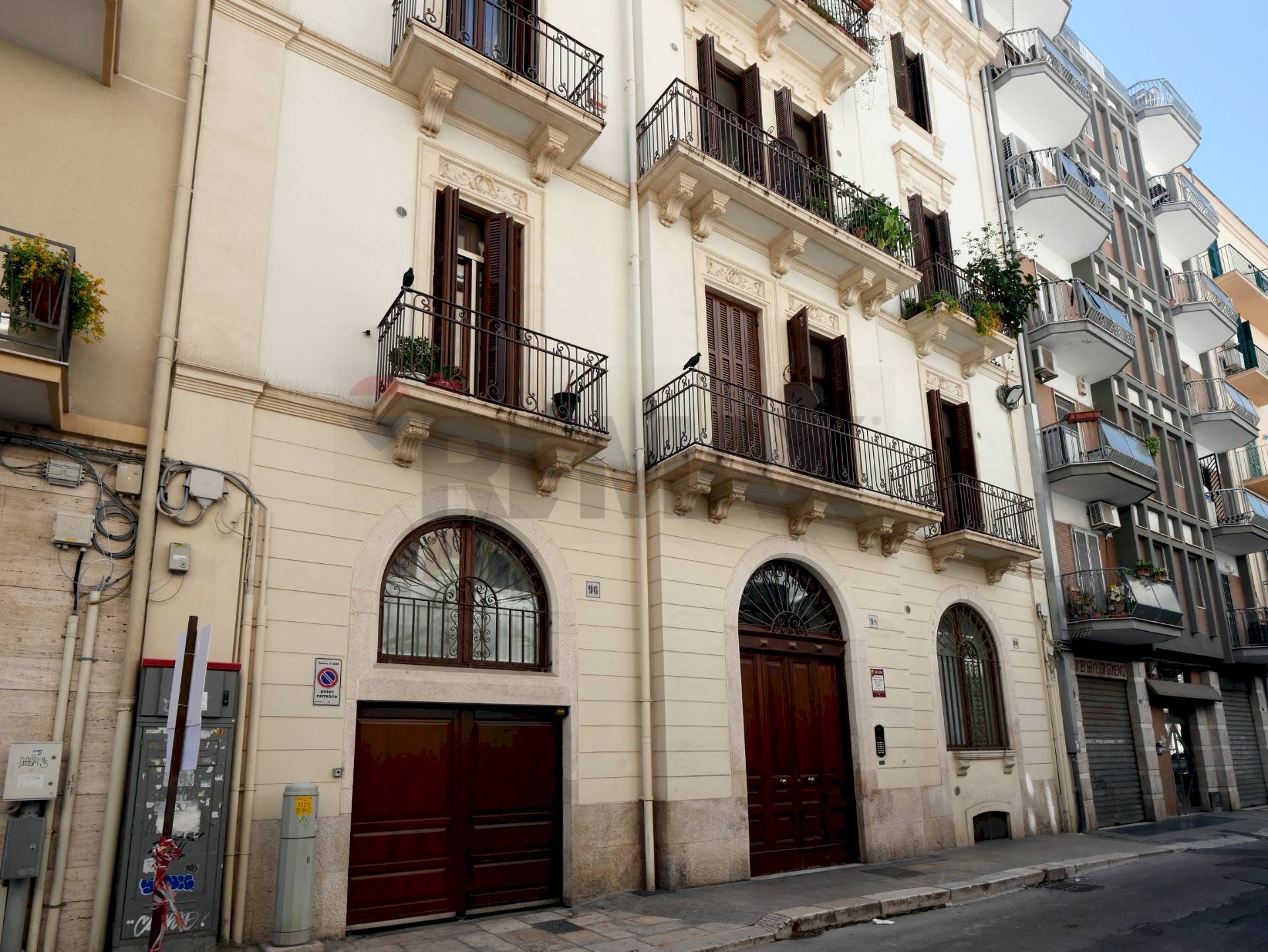 Edificio all\'aperto - Trilocale Via Scipione Crisanzio
 
98, Bari - foto 1