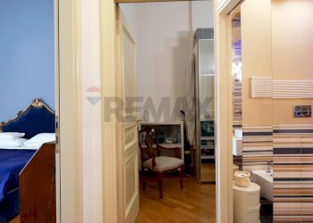 Camera / camera da letto - Trilocale Via Scipione Crisanzio
 
98, Bari - foto 11