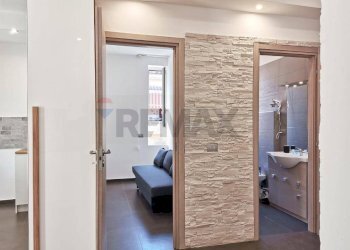 Hall / corridoio - Trilocale Via Dante Alighieri
 
467, Bari - foto 3