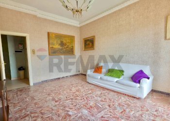 Soggiorno - Apartment Napoli - photo 9