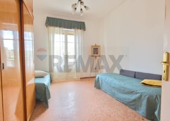 Camera / camera da letto - Apartment Napoli - photo 20