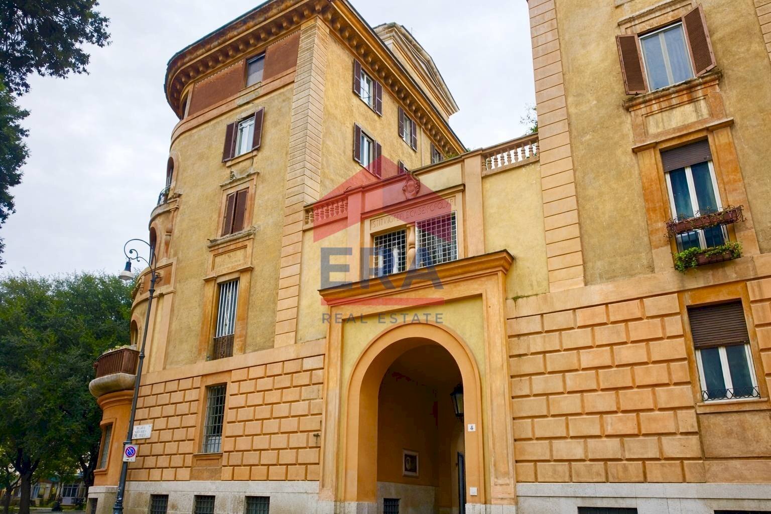 INGRESSO PRINCIPALE - Appartamento Piazza Melozzo Da Forli', Roma - foto 2