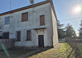 Foto 7 - Independent house Via Antonio E Nicolo' Beccari
 
48, Ferrara - photo 7