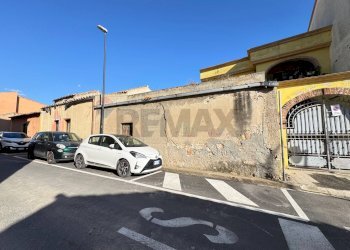 Edificio all\'aperto - Casa semi indipendente Vicolo secondo Villafranca
 
15, Selargius - foto 10