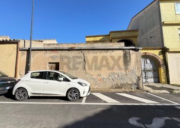 Edificio all\'aperto - Casa semi indipendente Vicolo secondo Villafranca
 
15, Selargius - foto 11