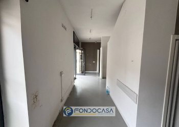 Foto 7 - Commercial Activity corso michelangelo sant'antimo
 
192, Sant'Antimo - photo 7