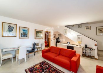 Foto 3 - Villa a Schiera Via Giacomo Leopardi
 
12A-18, Aci Catena - foto 3