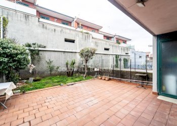 Foto 8 - Villa a Schiera Via Giacomo Leopardi
 
12A-18, Aci Catena - foto 8