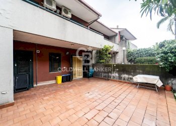 Foto 10 - Villa a Schiera Via Giacomo Leopardi
 
12A-18, Aci Catena - foto 10