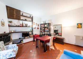 Foto 23 - Villa a Schiera Via Giacomo Leopardi
 
12A-18, Aci Catena - foto 23