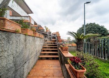 Foto 33 - Villa a Schiera Via Giacomo Leopardi
 
12A-18, Aci Catena - foto 33