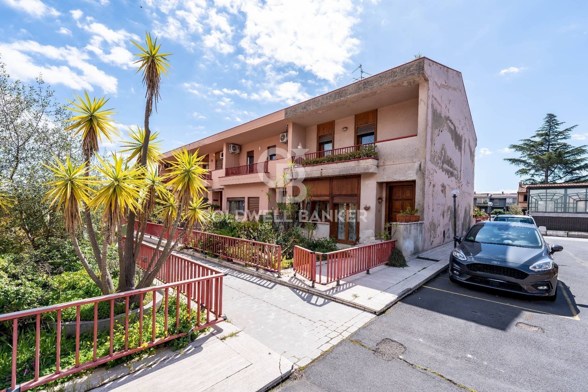 Foto 2 - Villa a Schiera via Duca D'aosta
 
116/A, San Giovanni la Punta - foto 2