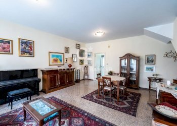 Foto 5 - Villa a Schiera via Duca D'aosta
 
116/A, San Giovanni la Punta - foto 5