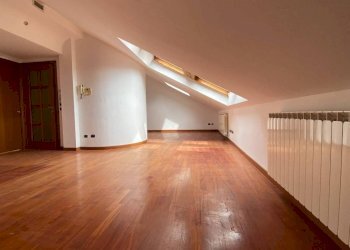 Stanza non arredata - Villa via Alessandro Manzoni, Besnate - photo 33