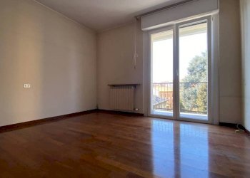 Camera da letto - Trilocale via Calatafimi, Gallarate - foto 17