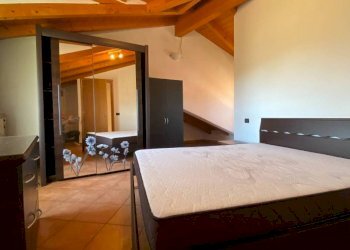 Camera da letto - Two-room apartment via Roma, Arsago Seprio - photo 14