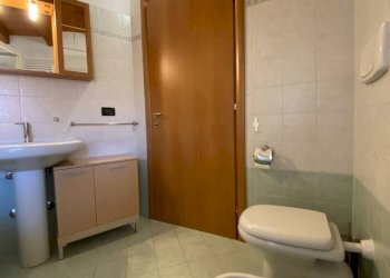 Bagno - Two-room apartment via Roma, Arsago Seprio - photo 21