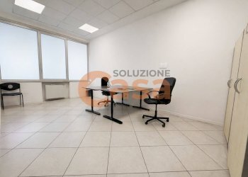 Foto 4 - Office Via Federico Coppalati, Piacenza - photo 4