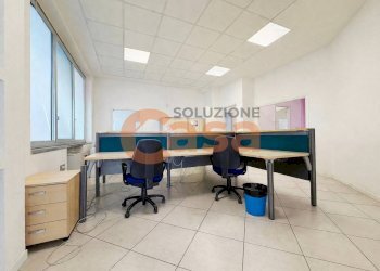 Foto 5 - Office Via Federico Coppalati, Piacenza - photo 5