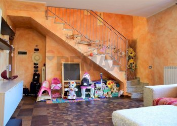 soggiorno - Trilocale Europa
1H, Grezzago - foto 3