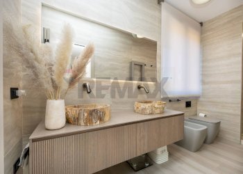 Bagno - Villa a Schiera via san fermo
 
78, Brembate - foto 21