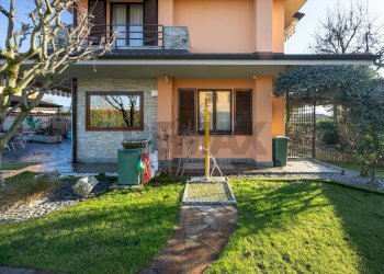 Casa all\'aperto - Villa a Schiera via san fermo
 
78, Brembate - foto 38